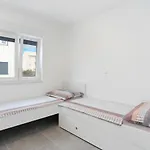 Family-friendly With Swimming Pool Mavarstica, Ciovo - 18642 Lejlighed *