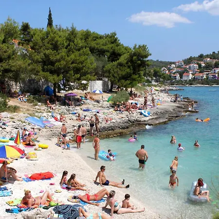 Family-friendly With Swimming Pool Mavarstica, Ciovo - 18642 * Trogir