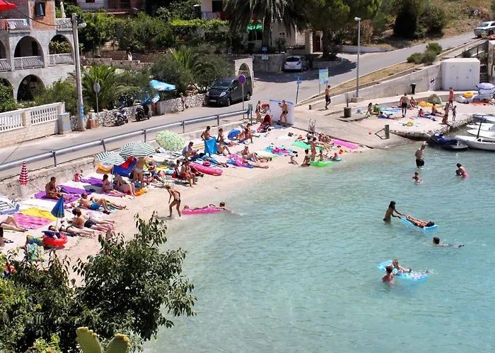 Family-friendly With Swimming Pool Mavarstica, Ciovo - 18642 *