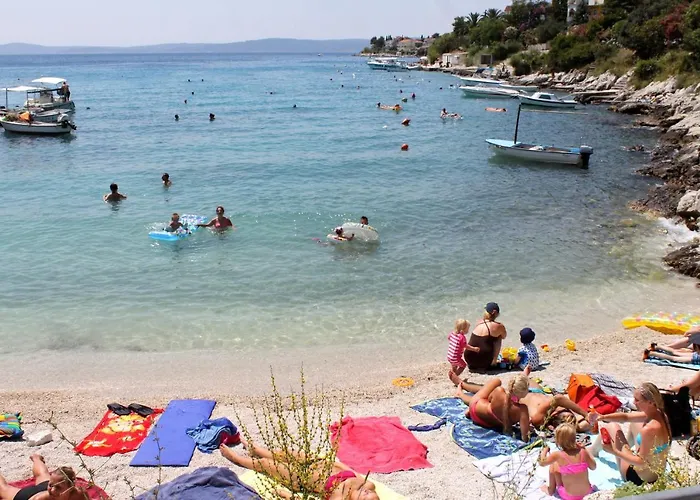 Family-friendly With Swimming Pool Mavarstica, Ciovo - 18642 Appartement Trogir