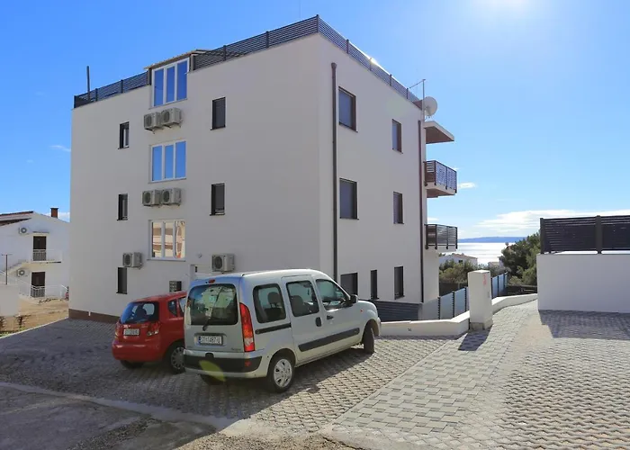 Appartement Family-friendly With Swimming Pool Mavarstica, Ciovo - 18642 Trogir